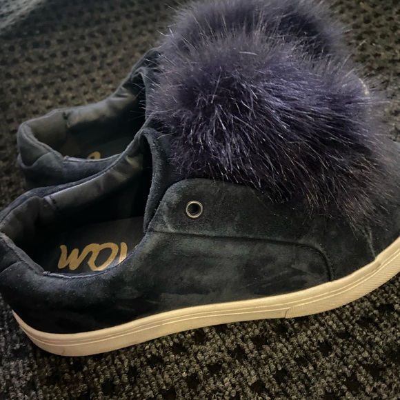 Sam Edelman Sneaker - Picture 1 of 4